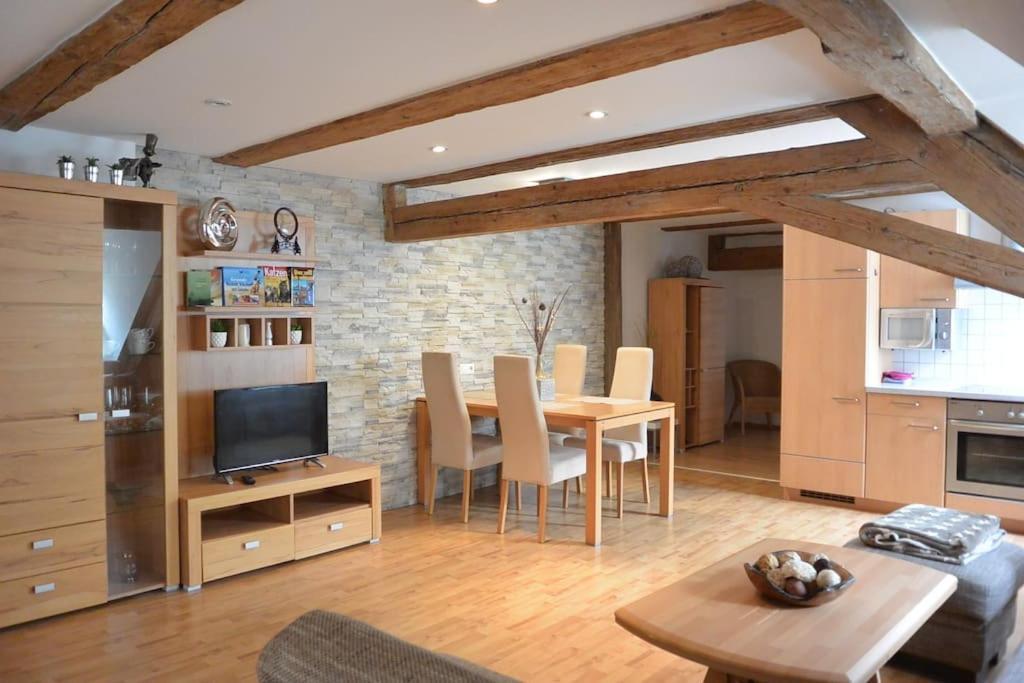 Apartment S10 In Bester Lage Stilvoll Im Zentrum Von Bayreuth Mit Klimaanlage Und Parkplatz Exterior foto